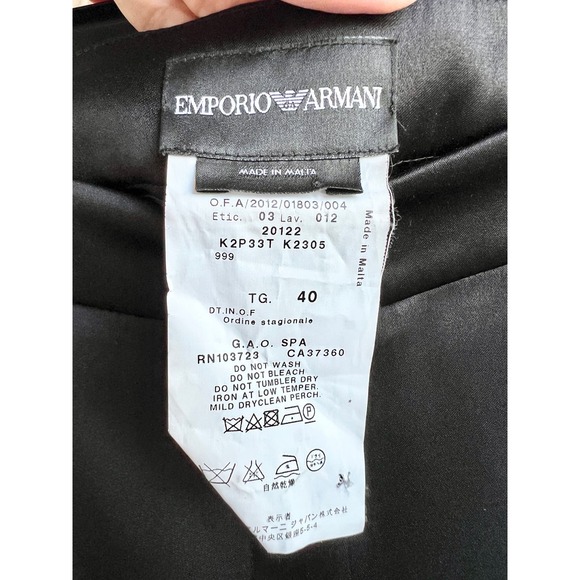 Emporio Armani  Ready-To-Wear Silk Balloon Shorts Black Womens Size IT 40 / US 4 - Picture 6 of 8